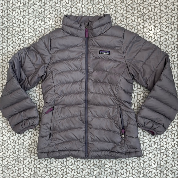 Patagonia Other - Girl's Patagonia Down Sweater in Smokey Violet, Size L(12)